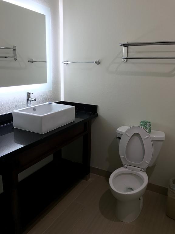 Americas Best Value Inn & Suites Spring / N. Houston Exteriér fotografie